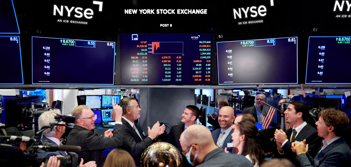 https://www.nyse.com/publicdocs/images/Hero_1150x550_NYSE_TradingFloor7.jpg