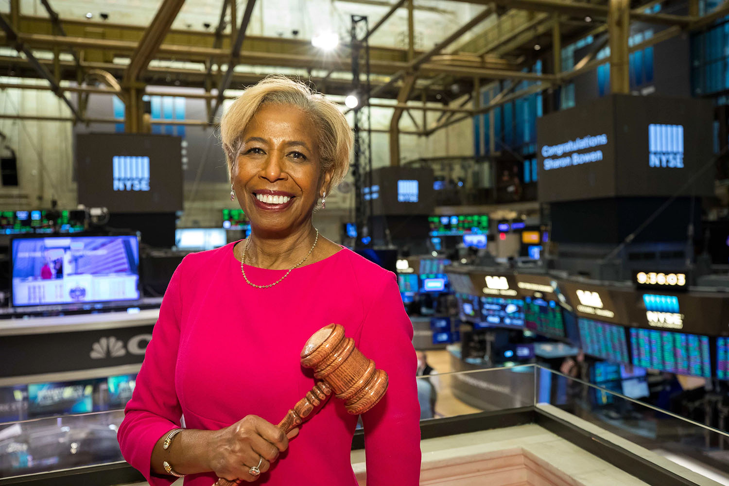 Sharon Bowen on the NYSE bell podium, gavel in hand