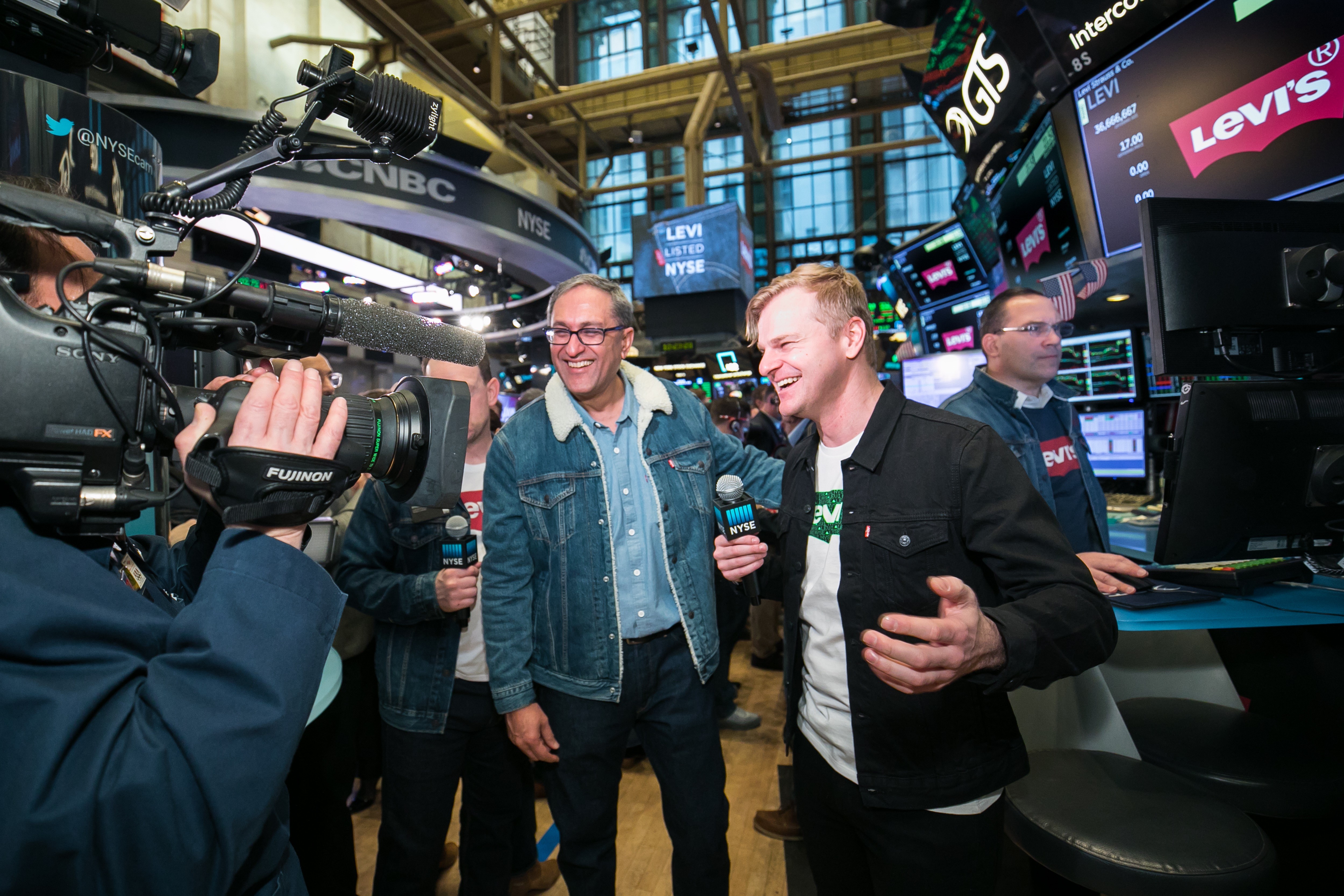 Ryan Green interviews Levi’s executives after the opening bell.